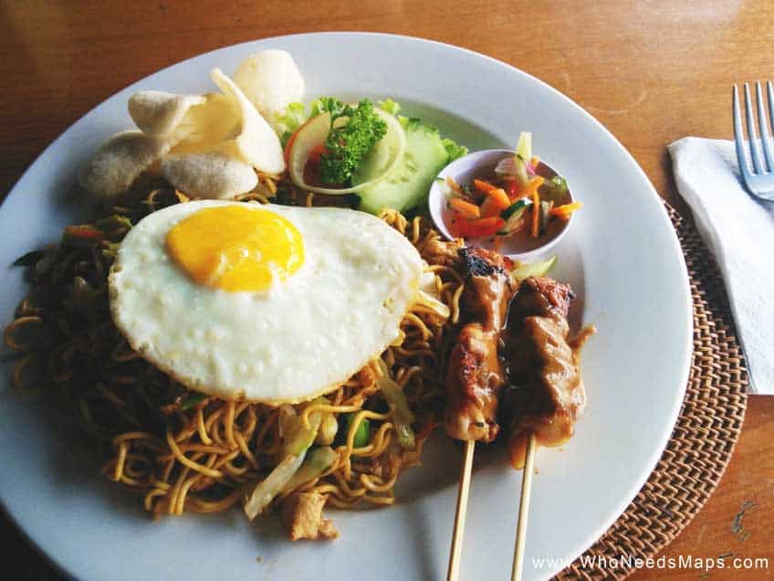 Best Southeast Asian Food - egg noodles